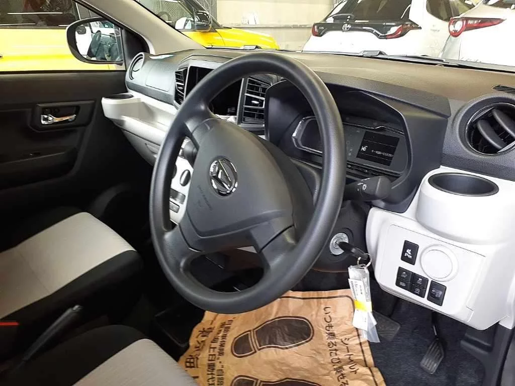 Daihatsu Mira e:S LA350S 2025